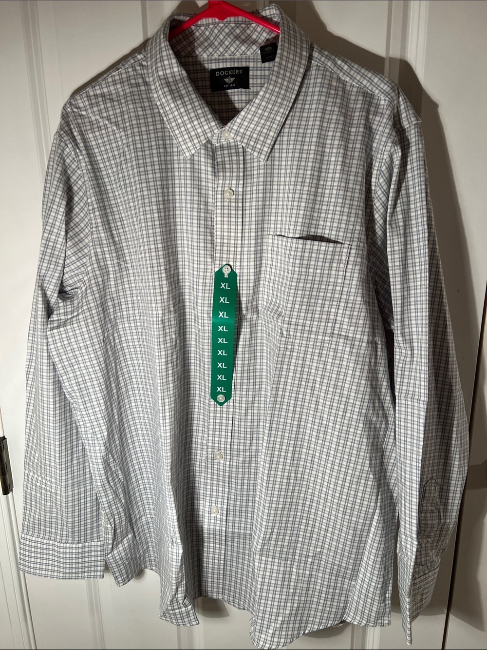 Dockers Men's Light Blue Gray Beige Plaid Button-Down Shirt New